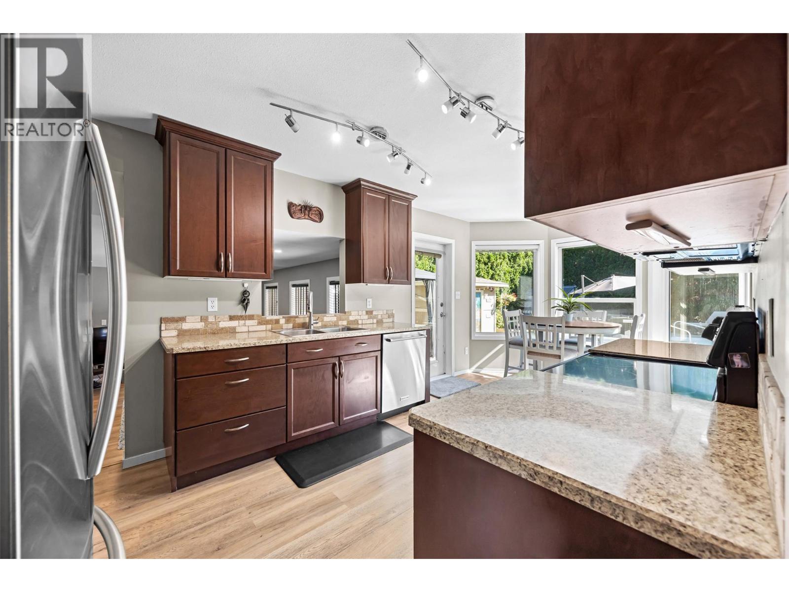 148 Stevens Court, Penticton, British Columbia  V2A 8A2 - Photo 16 - 10393725