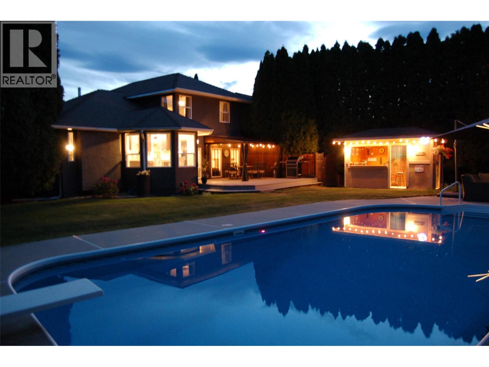 148 Stevens Court, Penticton, British Columbia  V2A 8A2 - Photo 2 - 10393725