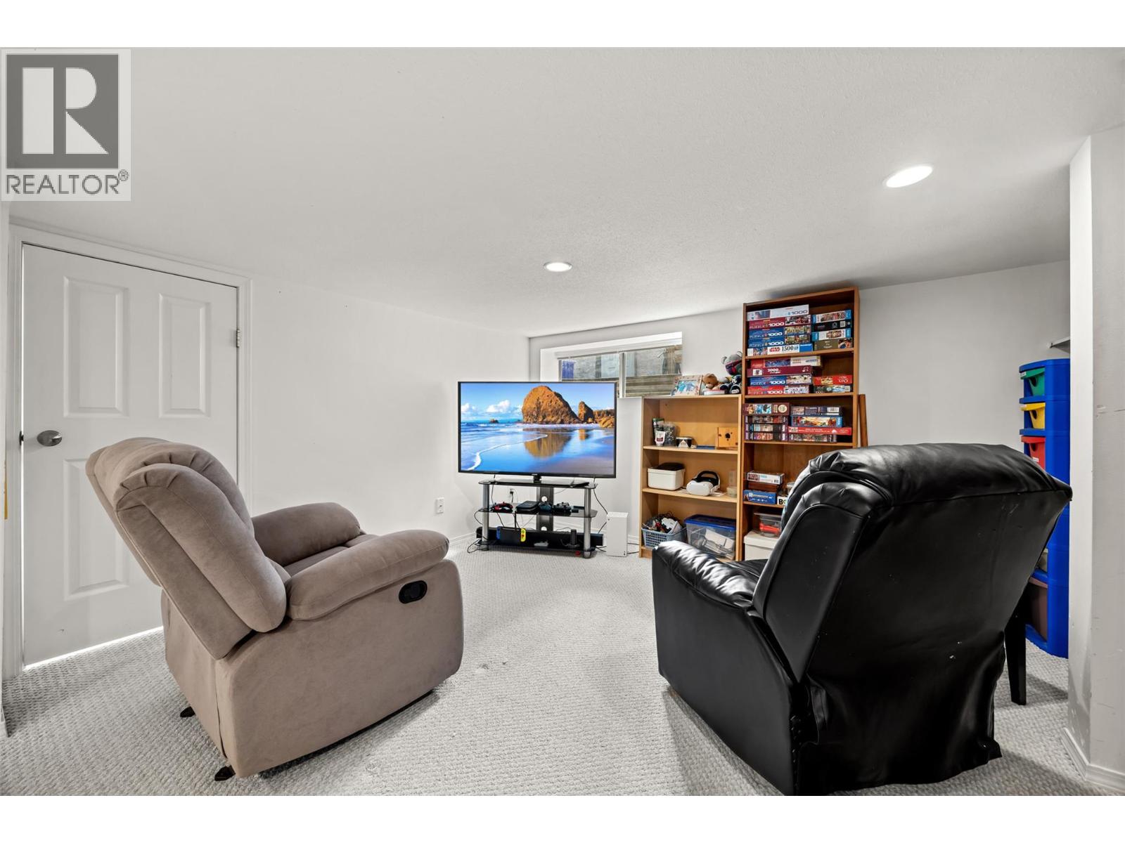 148 Stevens Court, Penticton, British Columbia  V2A 8A2 - Photo 49 - 10393725