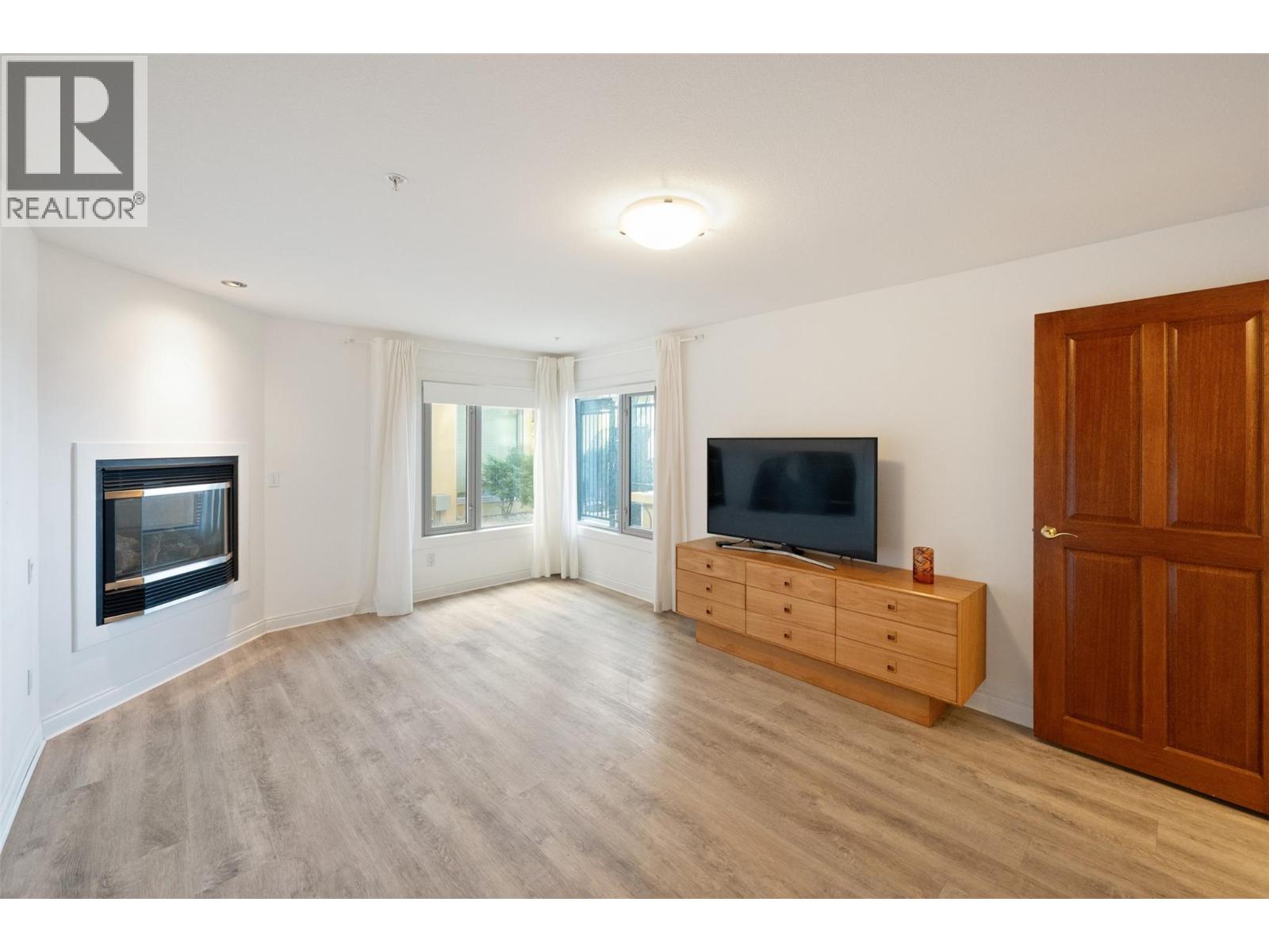 250 Marina Way Unit# 103, Penticton, British Columbia  V2A 1H4 - Photo 12 - 10393801