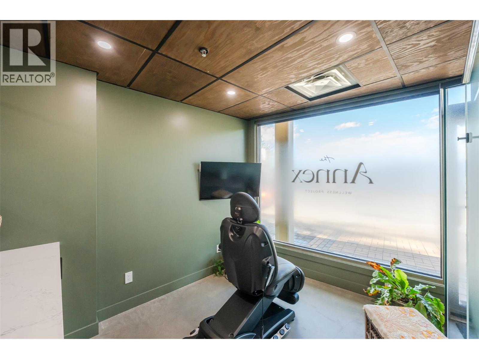 250 Marina Way Unit# 103, Penticton, British Columbia  V2A 1H4 - Photo 19 - 10393801