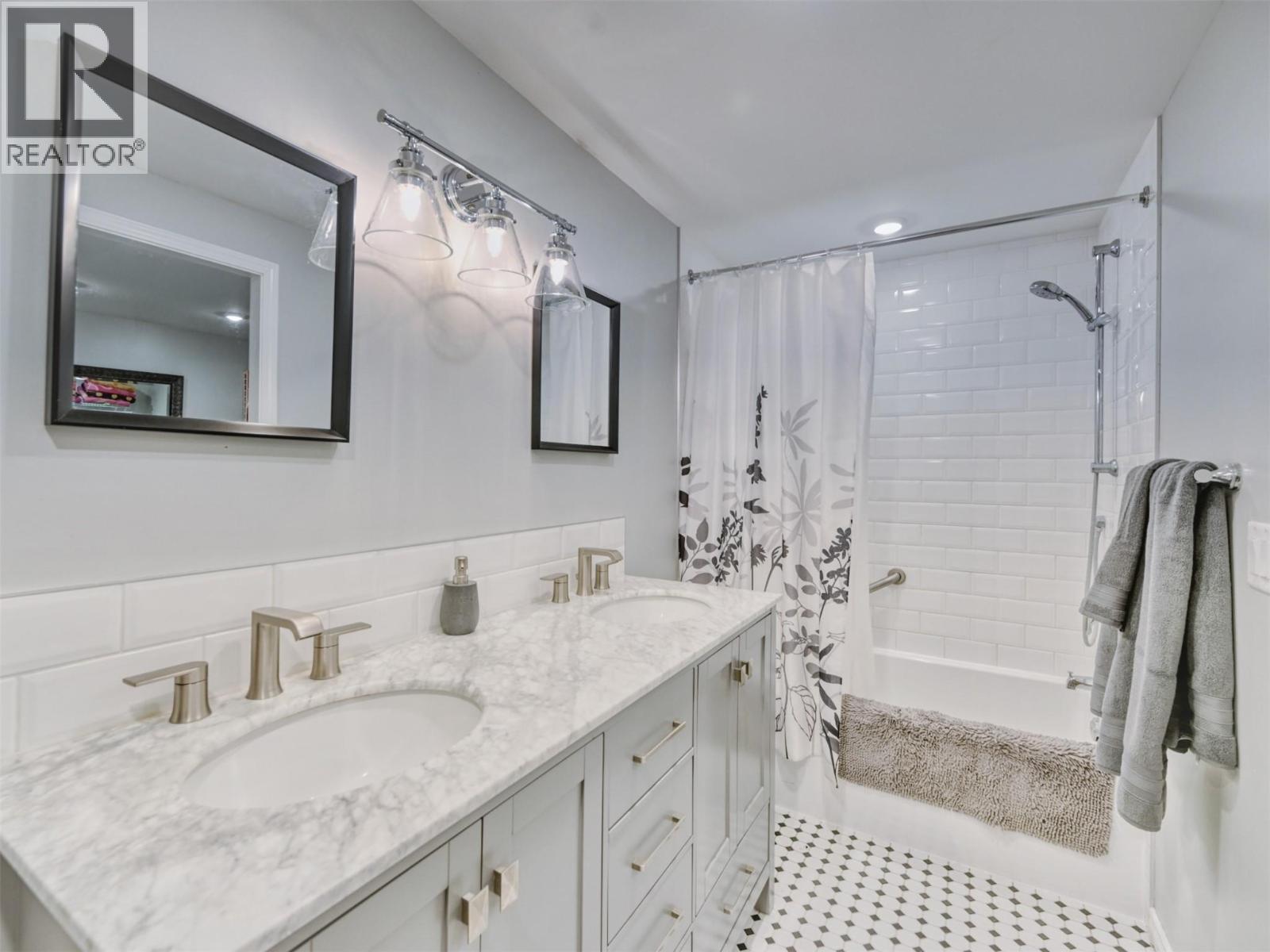 5867 Tulameen Street, Oliver, British Columbia  V0H 1T0 - Photo 17 - 10393681