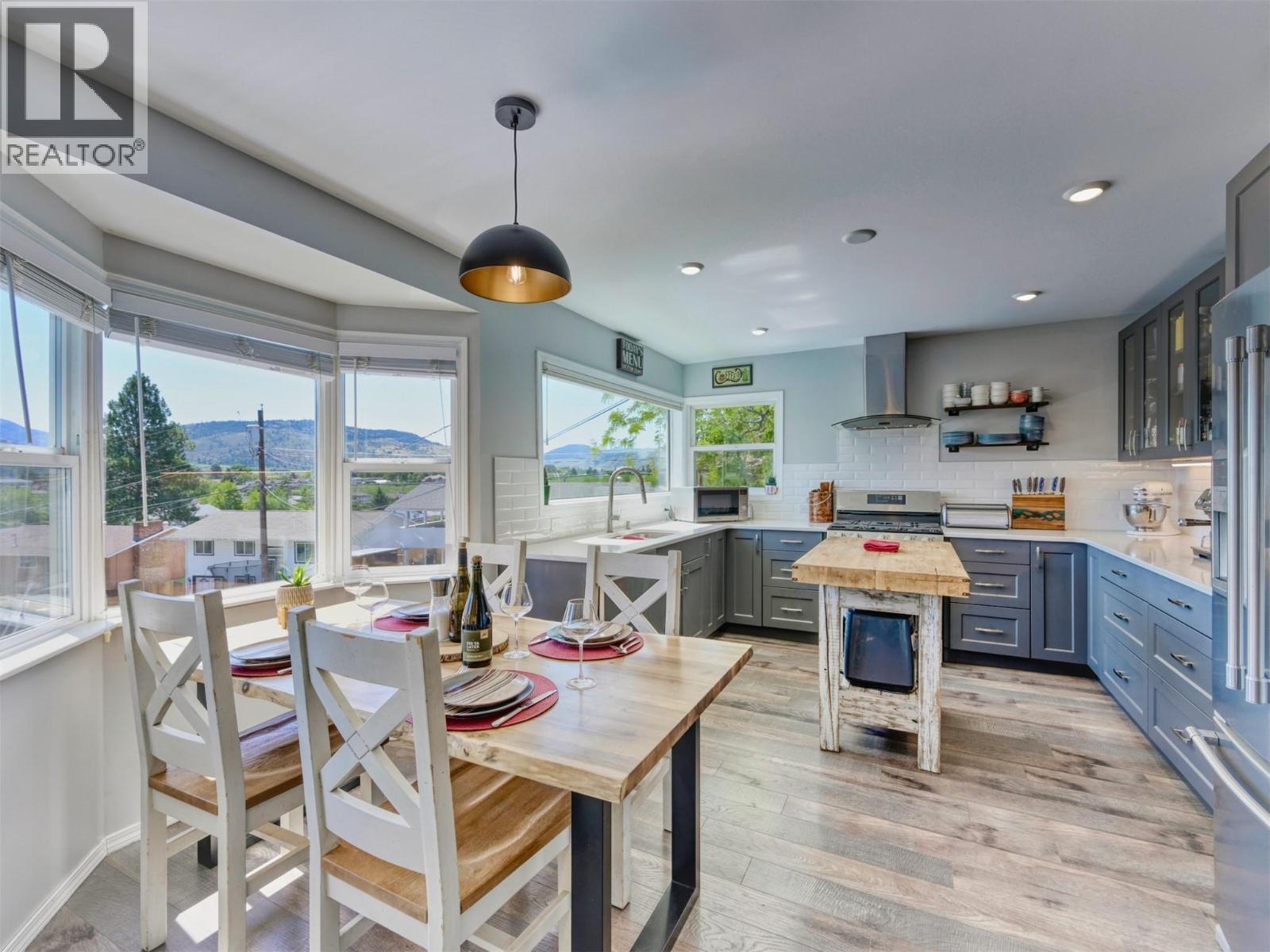 5867 Tulameen Street, Oliver, British Columbia  V0H 1T0 - Photo 3 - 10393681
