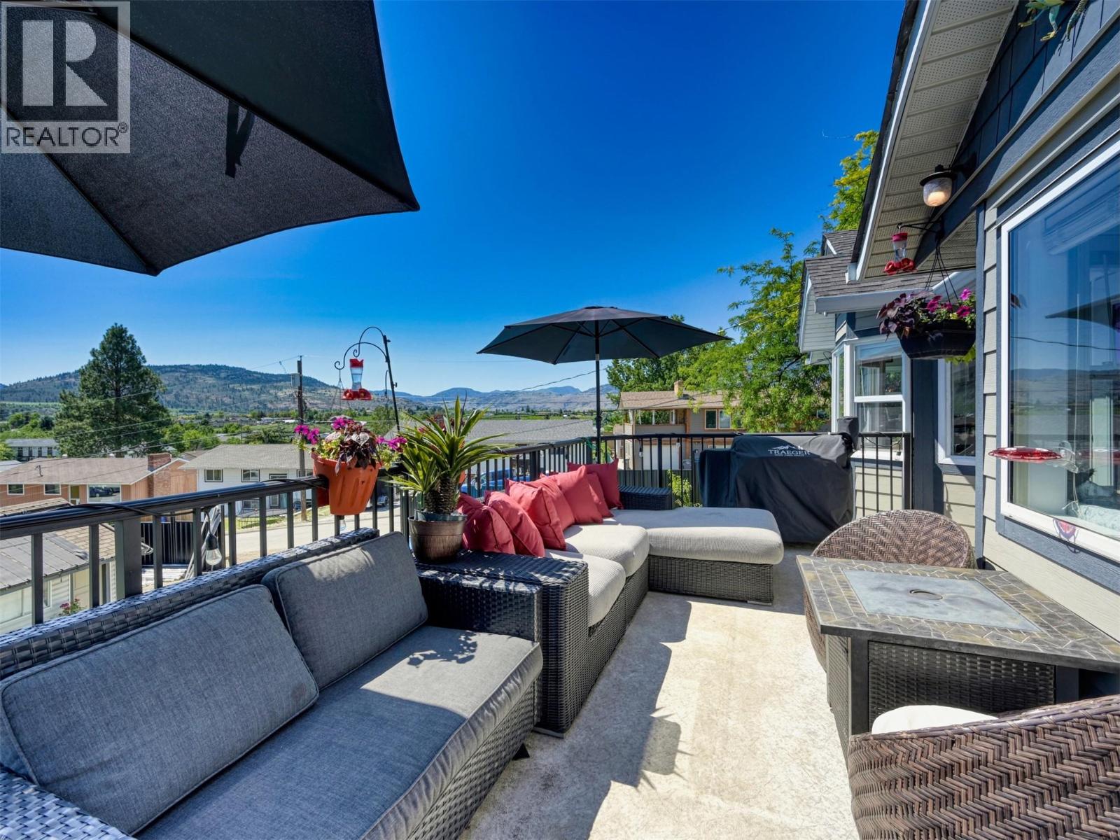 5867 Tulameen Street, Oliver, British Columbia  V0H 1T0 - Photo 4 - 10393681