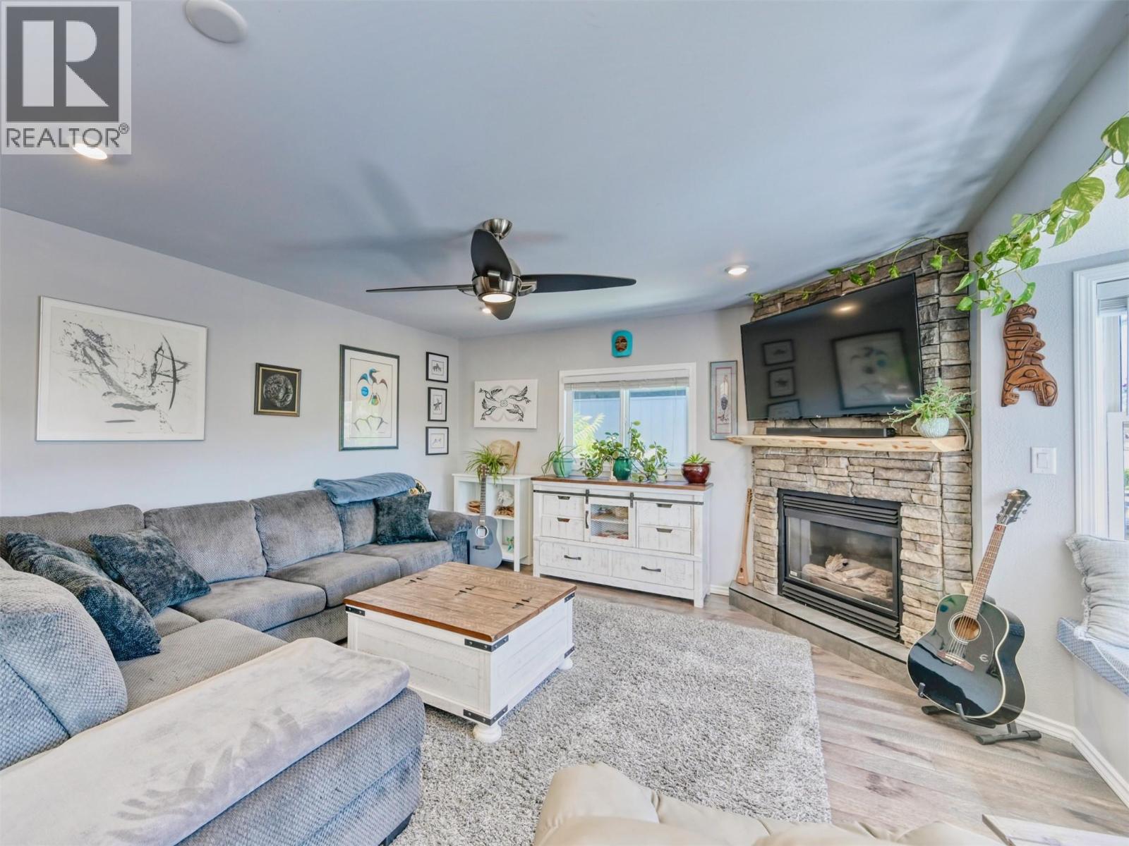5867 Tulameen Street, Oliver, British Columbia  V0H 1T0 - Photo 5 - 10393681