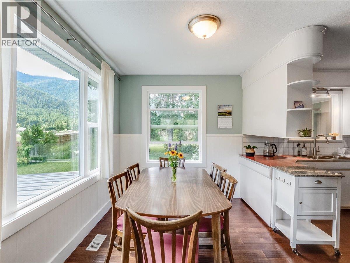 3177 Slocan Park Road, Slocan Park, British Columbia  V0G 2E0 - Photo 15 - 10393346