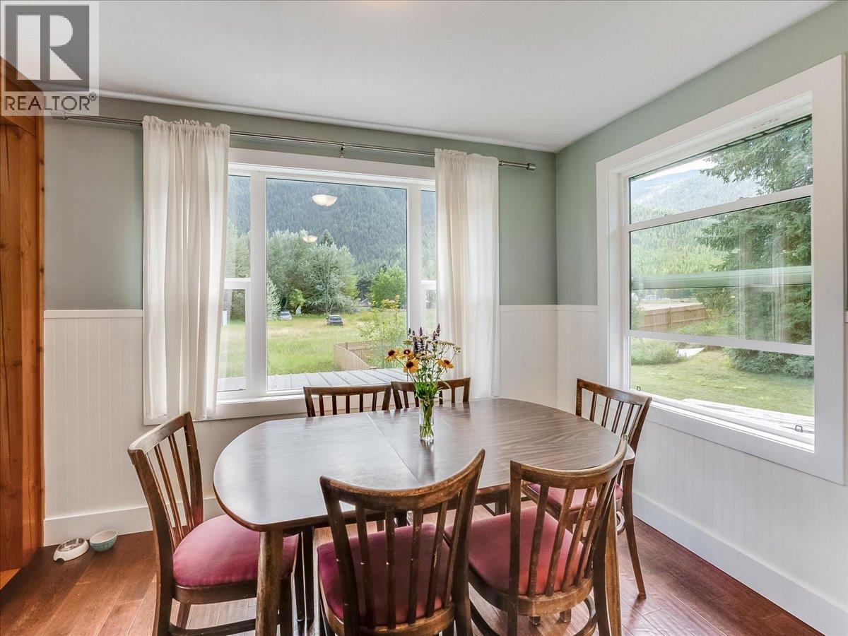 3177 Slocan Park Road, Slocan Park, British Columbia  V0G 2E0 - Photo 16 - 10393346