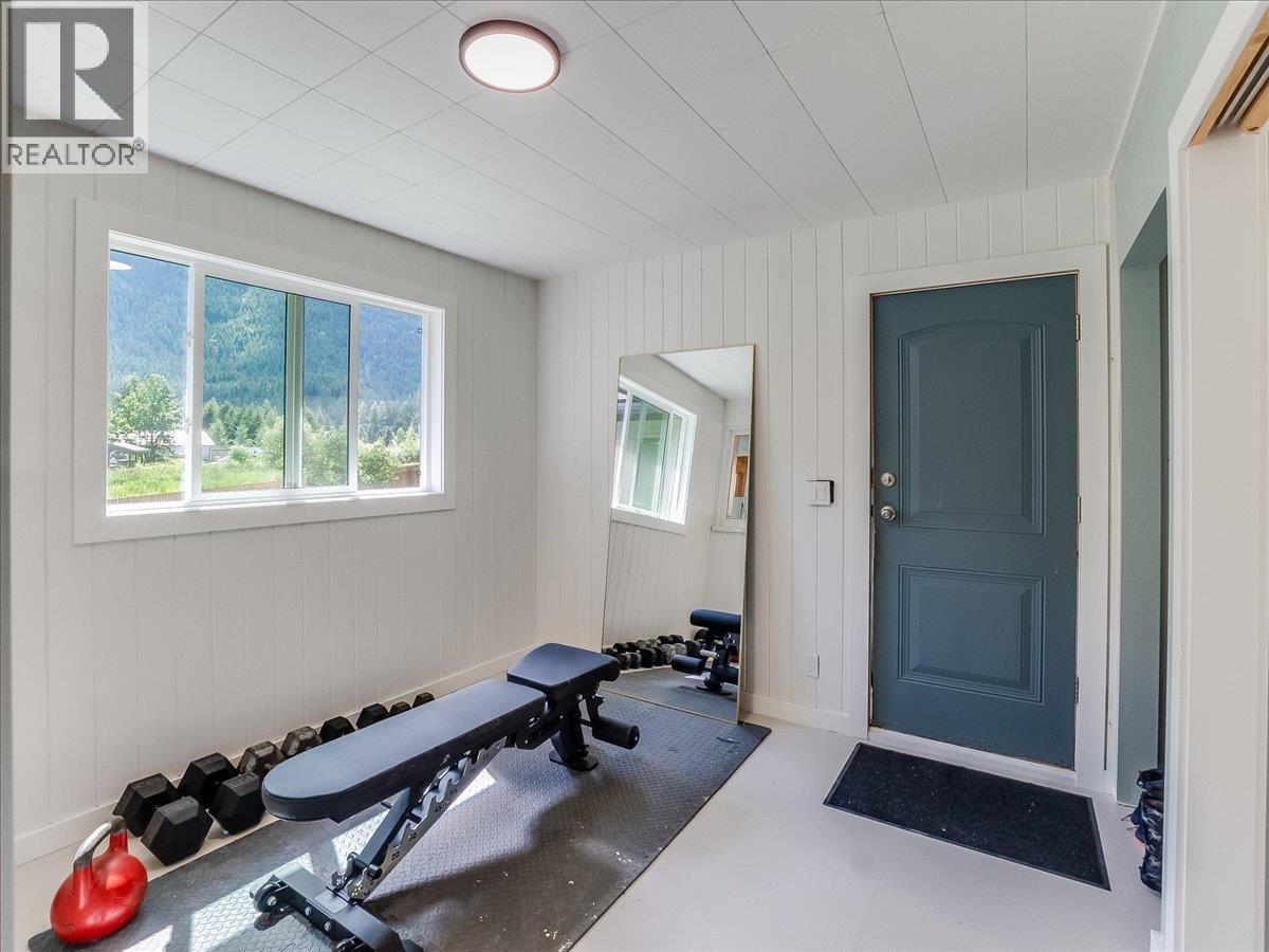 3177 Slocan Park Road, Slocan Park, British Columbia  V0G 2E0 - Photo 23 - 10393346