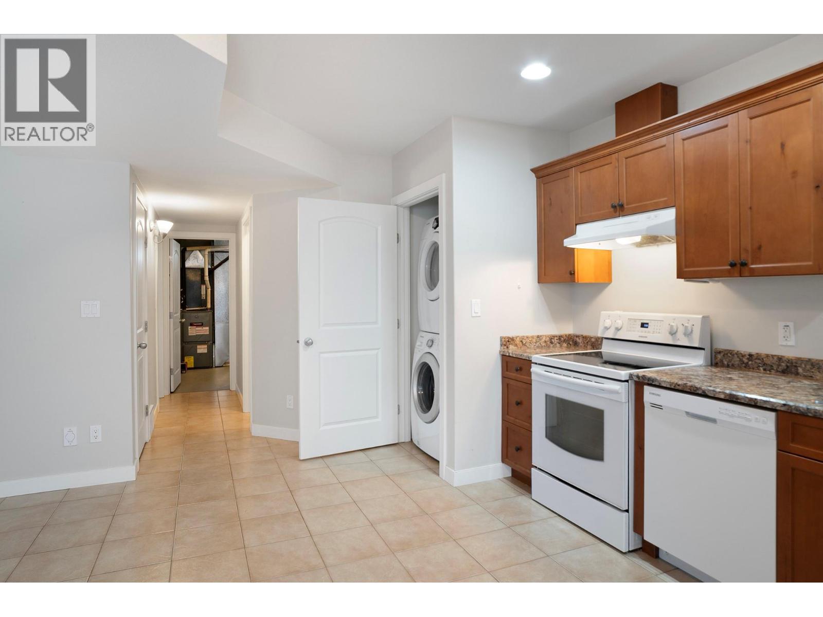 608 16th  N Avenue, Creston, British Columbia  V0B 1G5 - Photo 28 - 10393854