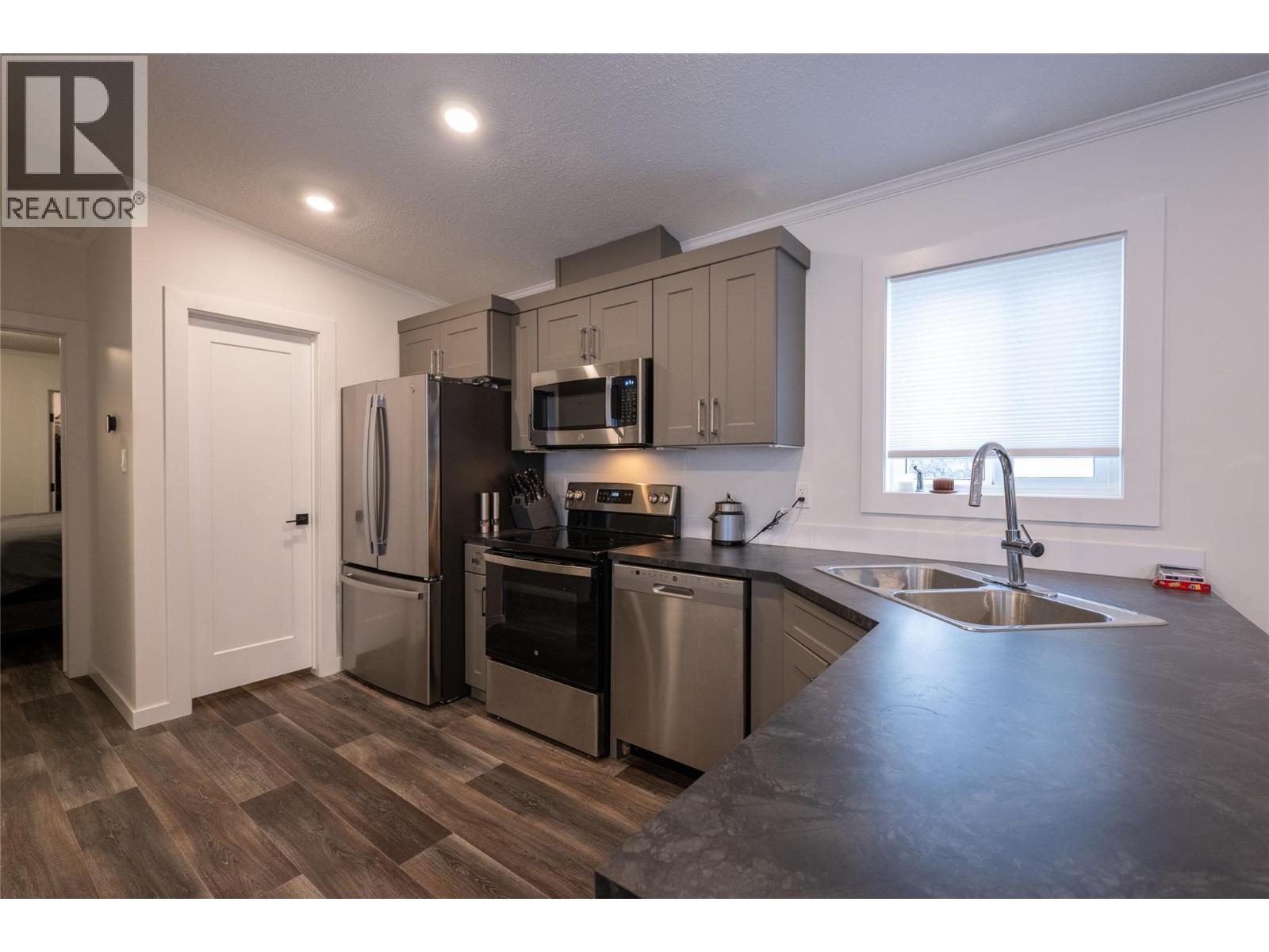 2401 Ord Road Unit# 77, Kamloops, British Columbia  V2B 7V8 - Photo 7 - 10393834