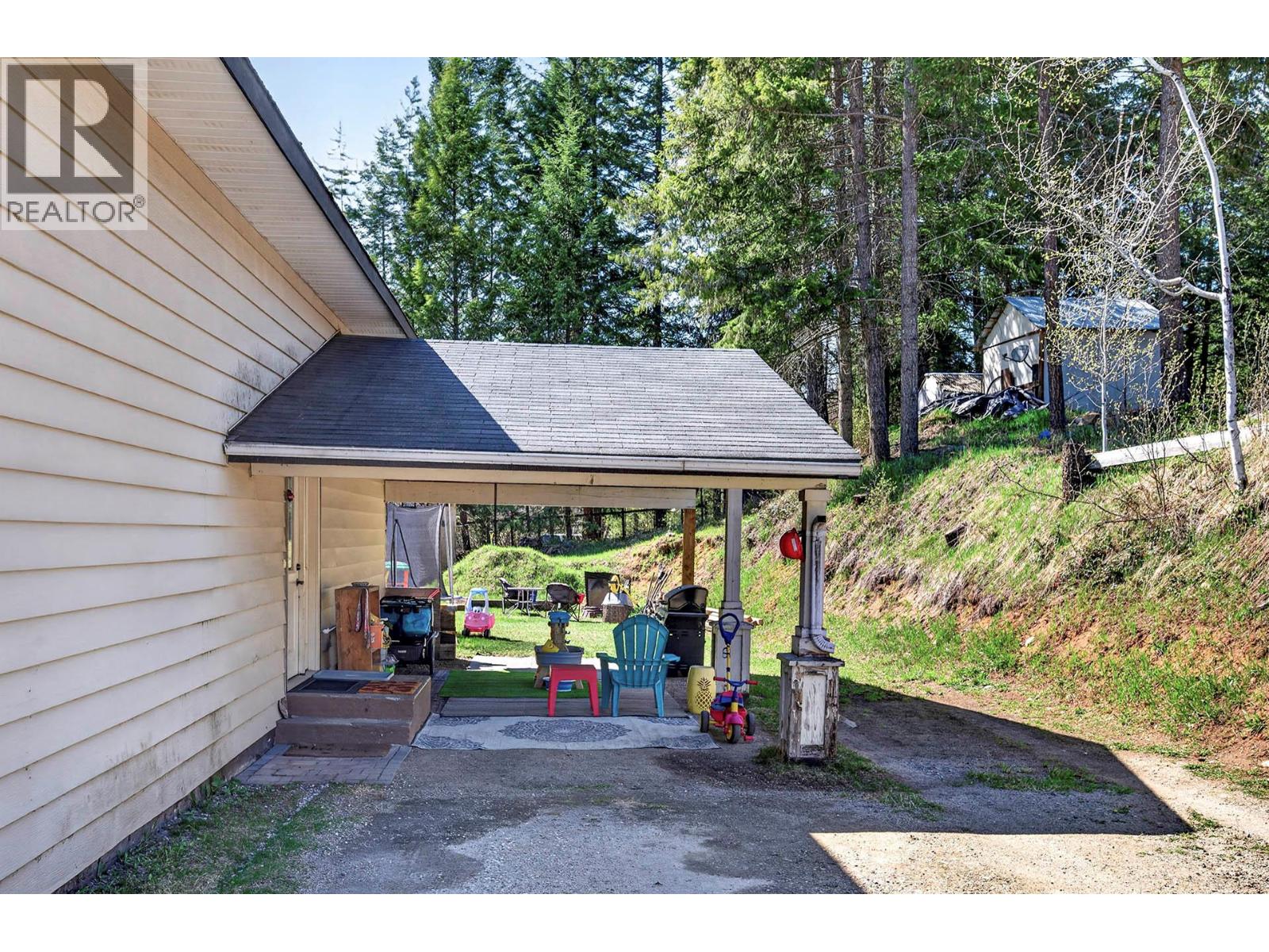 509 Clearwater Valley Road, Clearwater, British Columbia  V0E 1N1 - Photo 36 - 10393921
