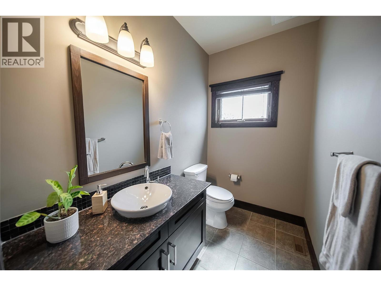 437 Canyon Trails Road Unit# A, Fernie, British Columbia  V0B 1M5 - Photo 18 - 10393844