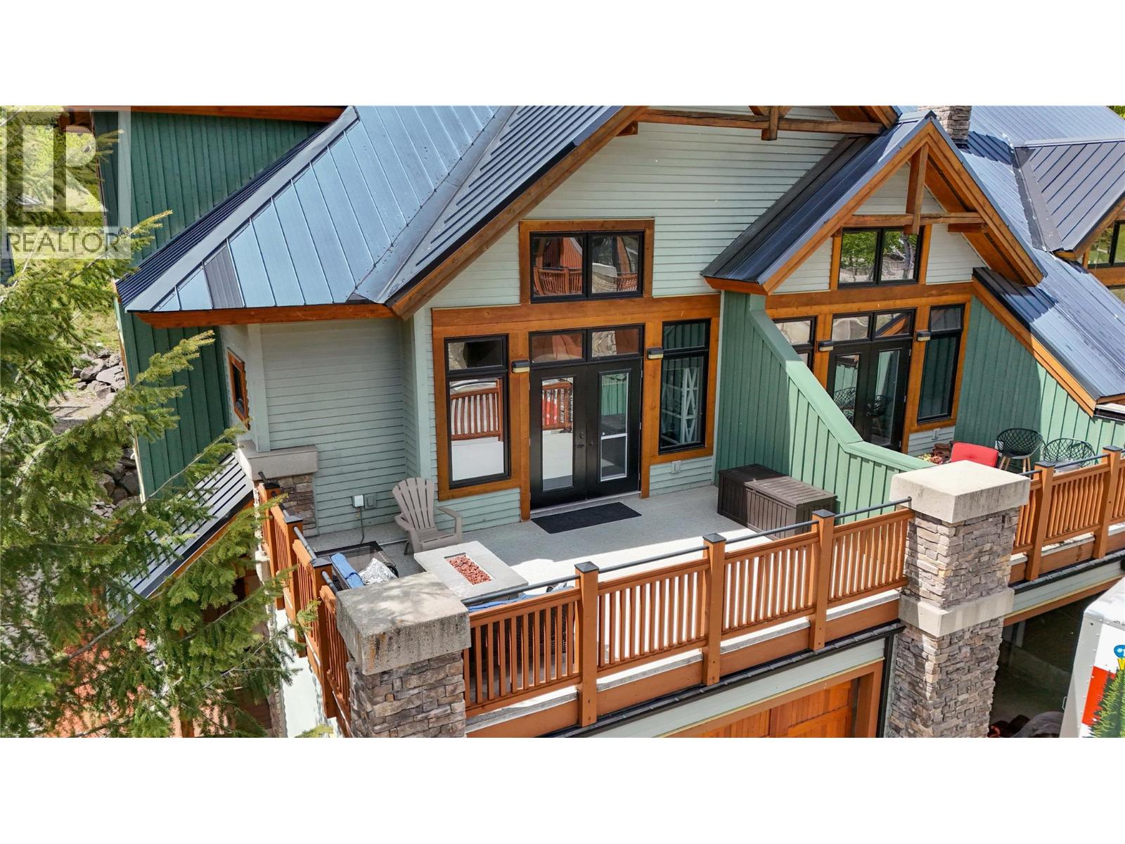 437 Canyon Trails Road Unit# A, Fernie, British Columbia  V0B 1M5 - Photo 2 - 10393844