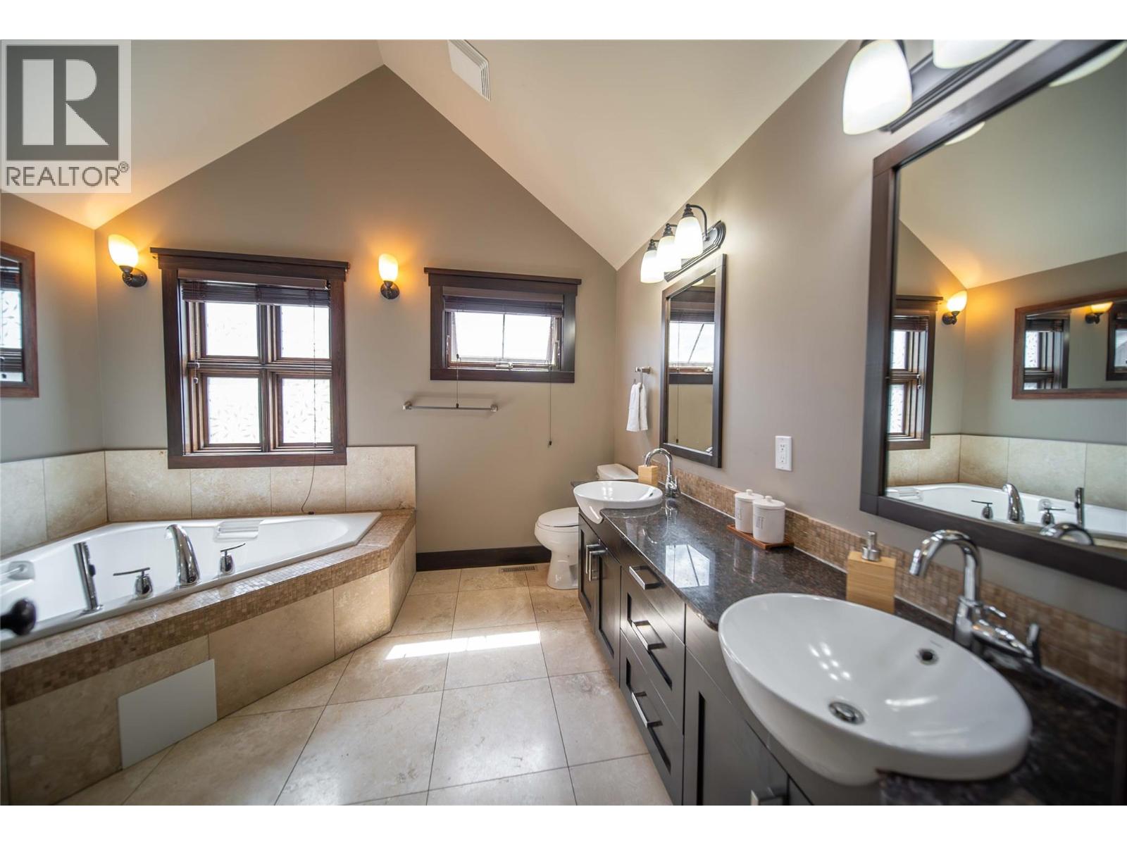 437 Canyon Trails Road Unit# A, Fernie, British Columbia  V0B 1M5 - Photo 33 - 10393844