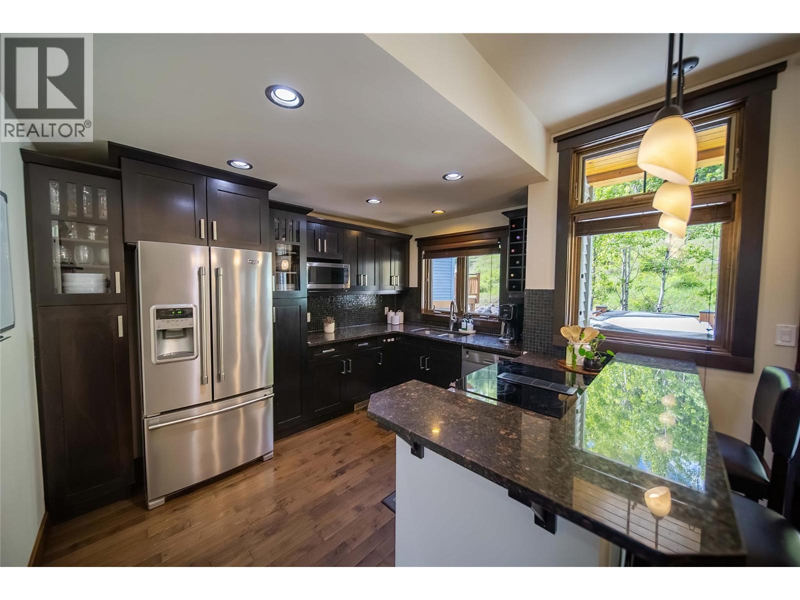 437 Canyon Trails Road Unit# A, Fernie, British Columbia  V0B 1M5 - Photo 4 - 10393844