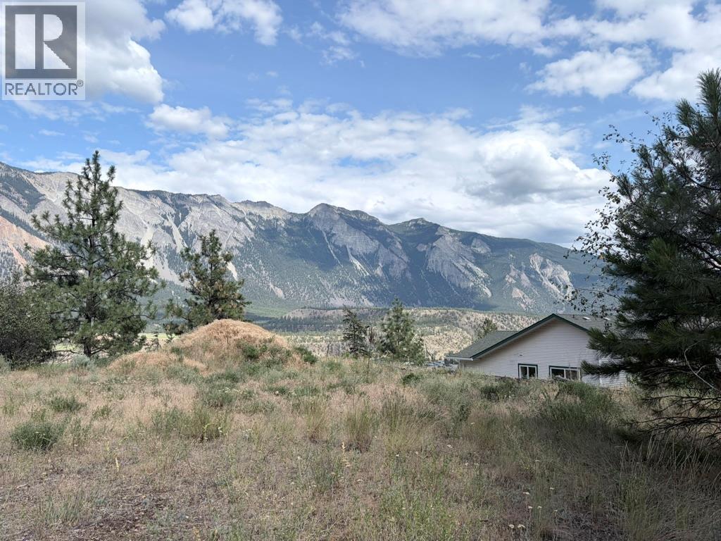 825 Columbia Street, Lillooet, British Columbia  V0K 1V0 - Photo 5 - 10393886