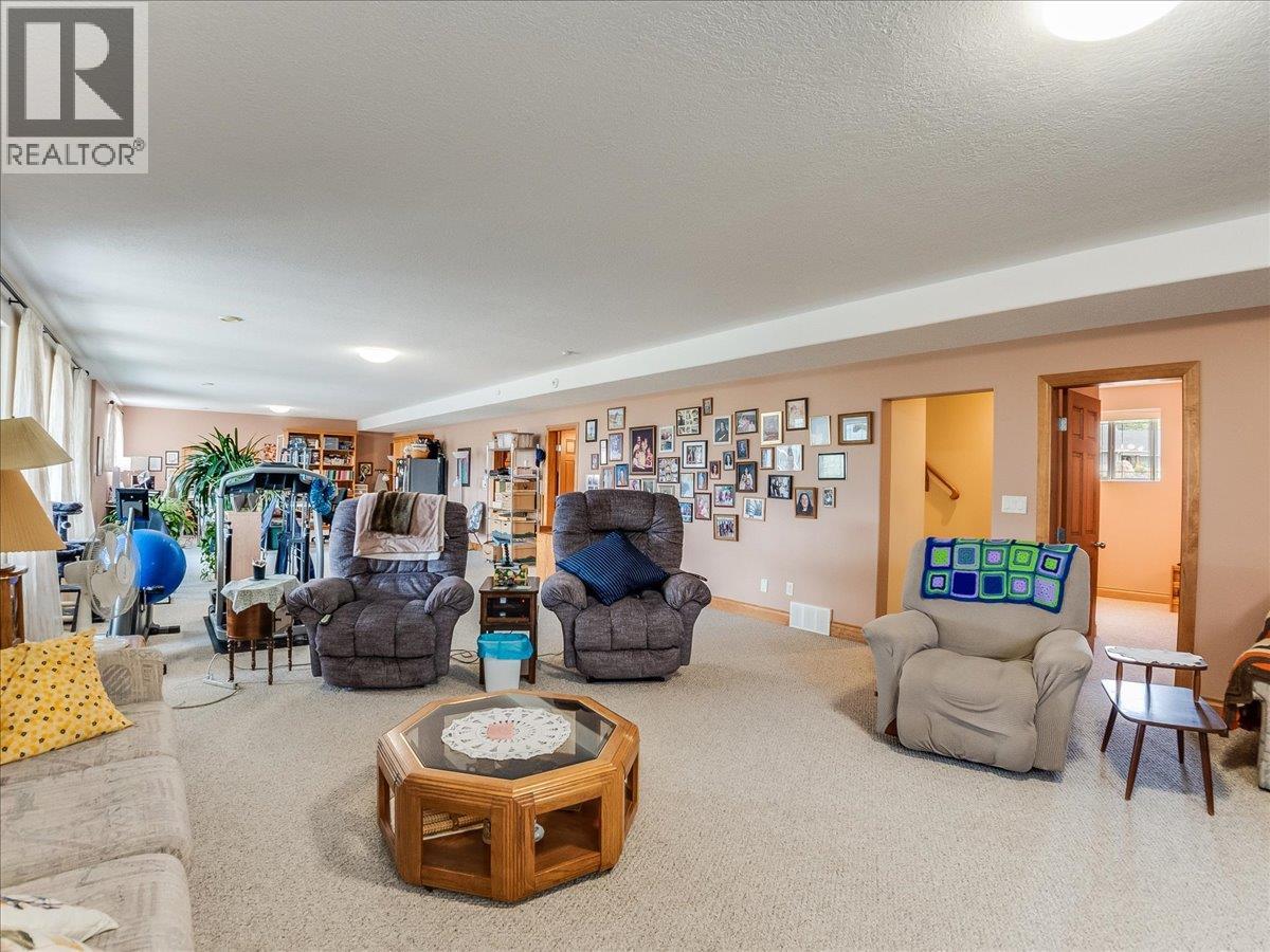 1616 Tower Ridge Road, Castlegar, British Columbia  V1N 4W7 - Photo 35 - 10393881