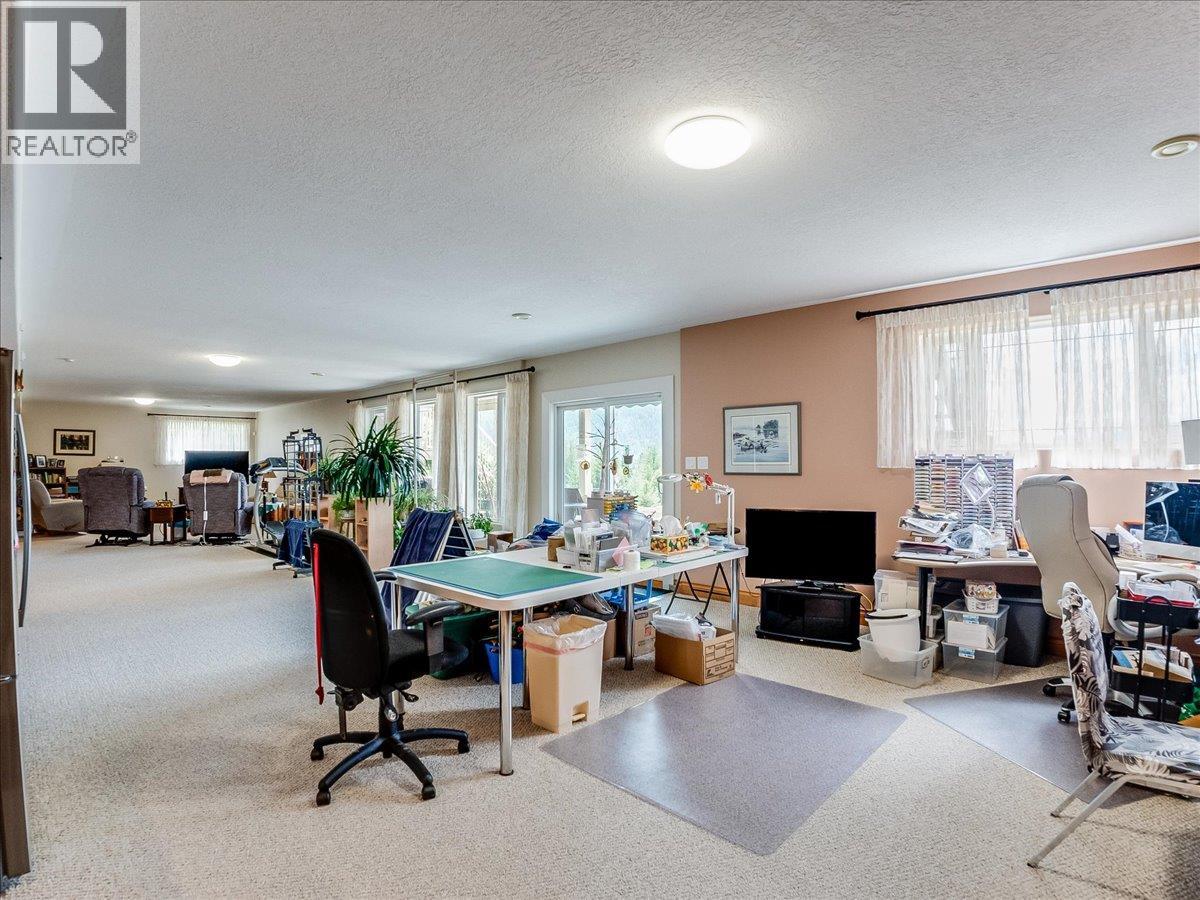 1616 Tower Ridge Road, Castlegar, British Columbia  V1N 4W7 - Photo 38 - 10393881