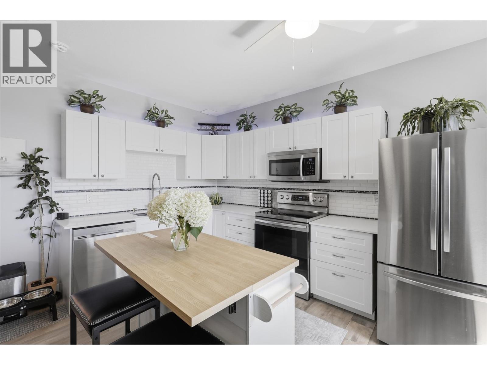 4006 Rio Vista Way, Kamloops, British Columbia  V2H 0E1 - Photo 37 - 10393832