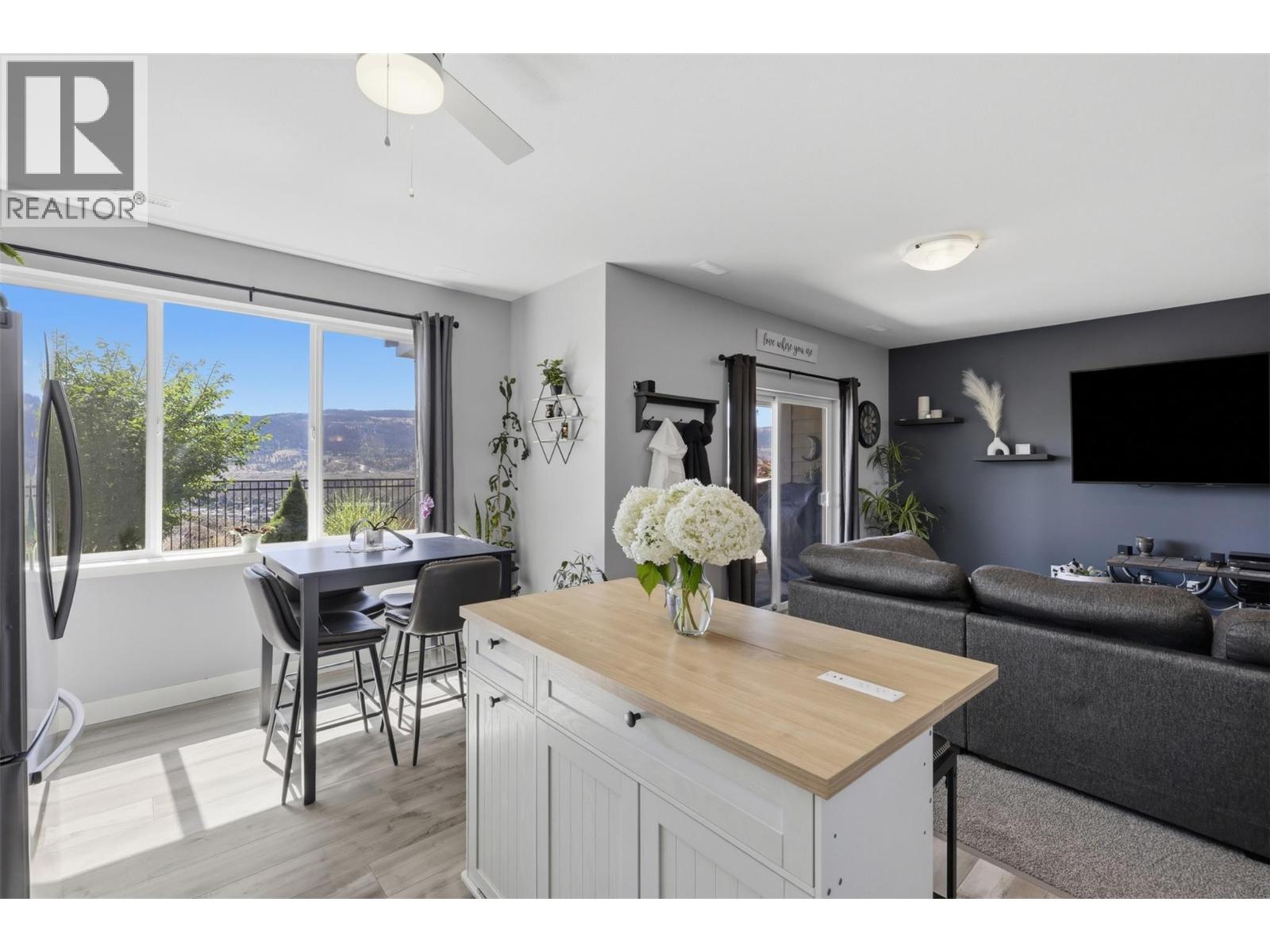 4006 Rio Vista Way, Kamloops, British Columbia  V2H 0E1 - Photo 39 - 10393832