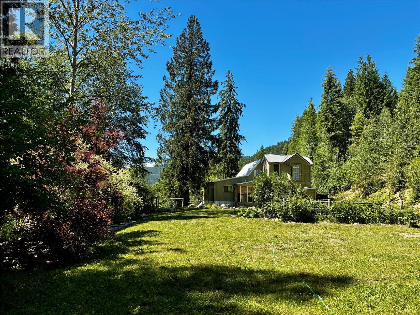 440 Hubscher Road, Ross Spur, British Columbia  V0G 1L0 - Photo 61 - 10394009
