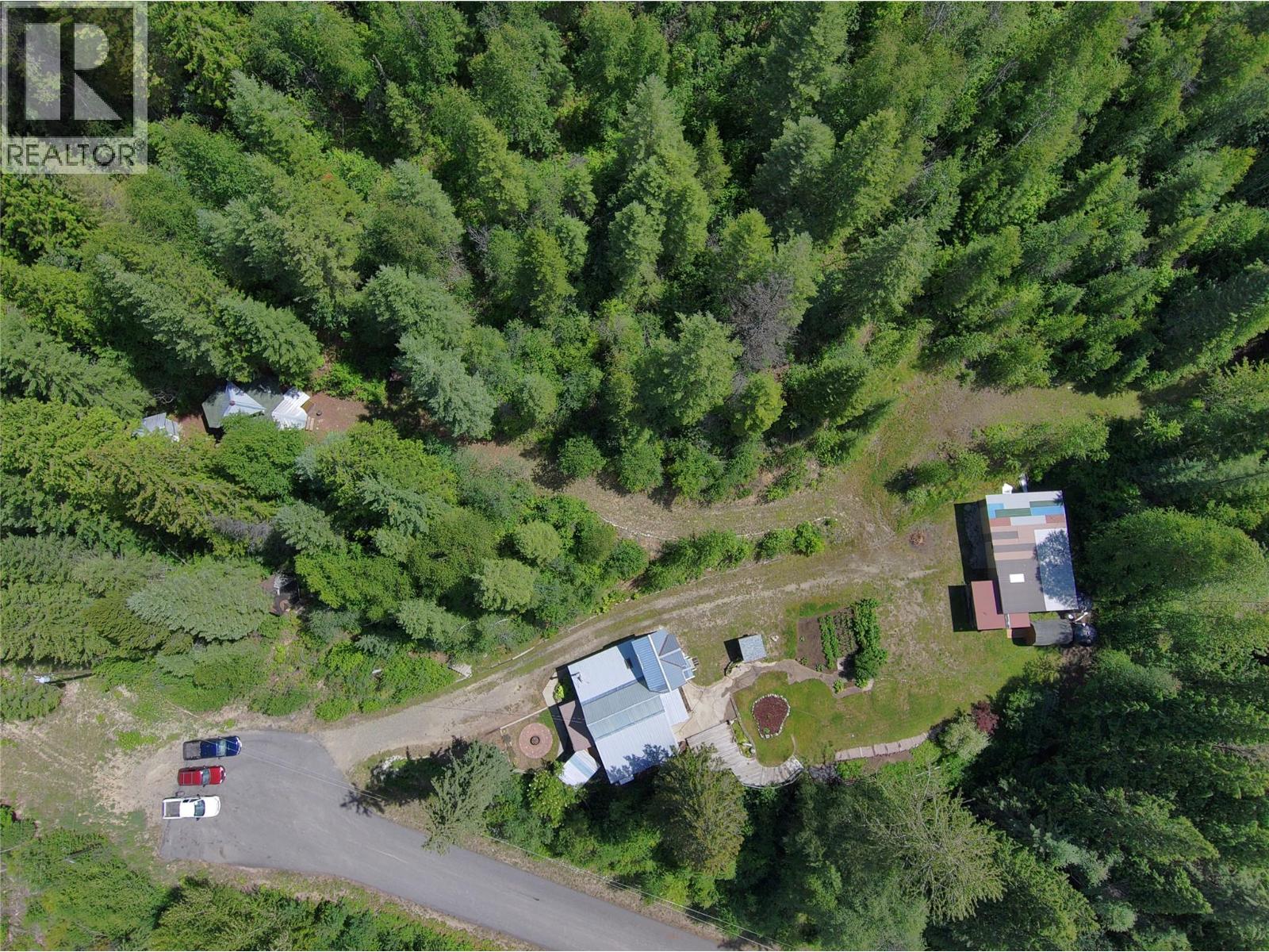 440 Hubscher Road, Ross Spur, British Columbia  V0G 1L0 - Photo 66 - 10394009