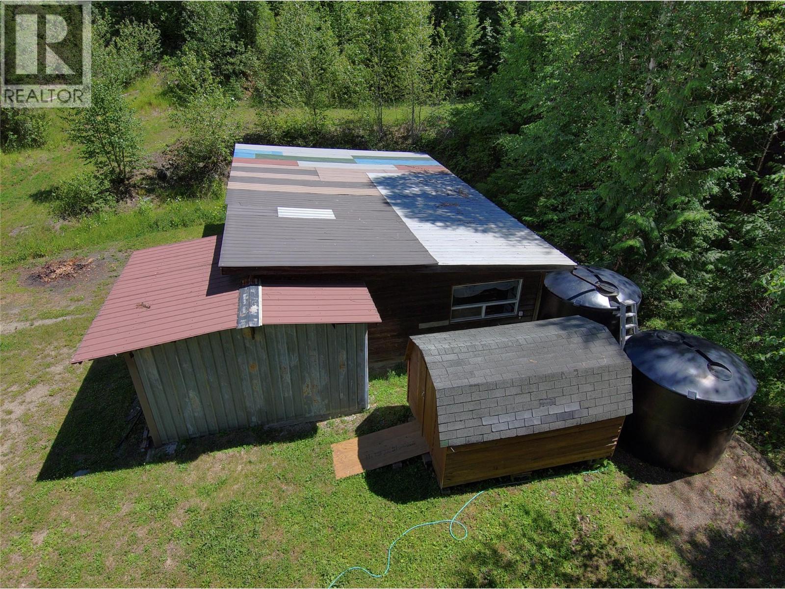 440 Hubscher Road, Ross Spur, British Columbia  V0G 1L0 - Photo 73 - 10394009