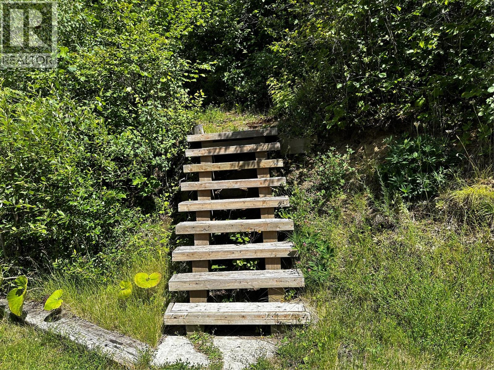 440 Hubscher Road, Ross Spur, British Columbia  V0G 1L0 - Photo 75 - 10394009