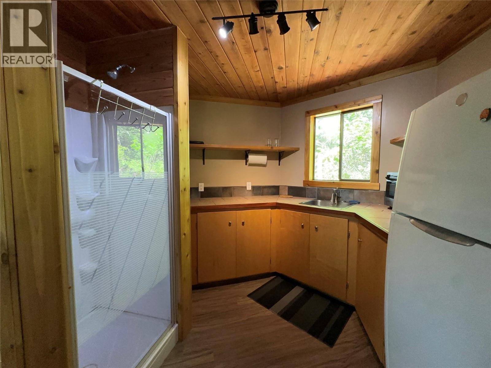 440 Hubscher Road, Ross Spur, British Columbia  V0G 1L0 - Photo 84 - 10394009