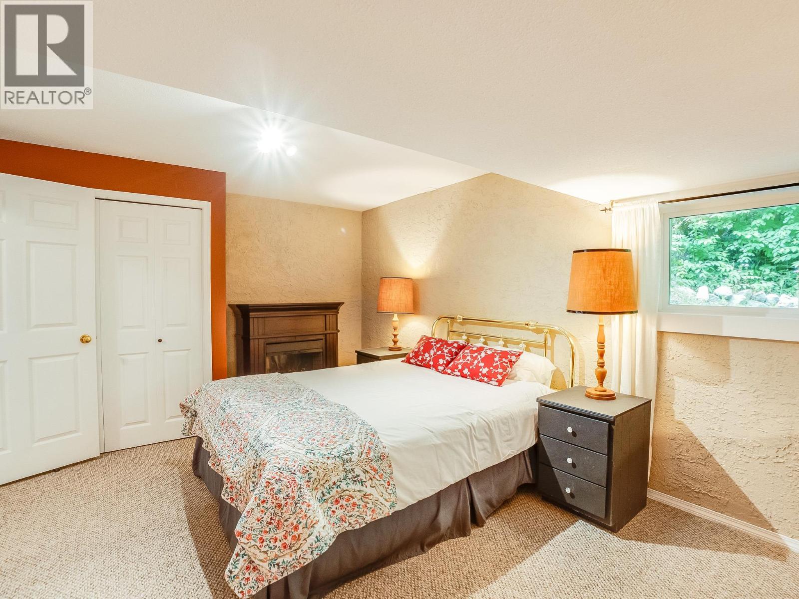 5648 Longbeach Road, Nelson, British Columbia  V1L 6N9 - Photo 23 - 10393326