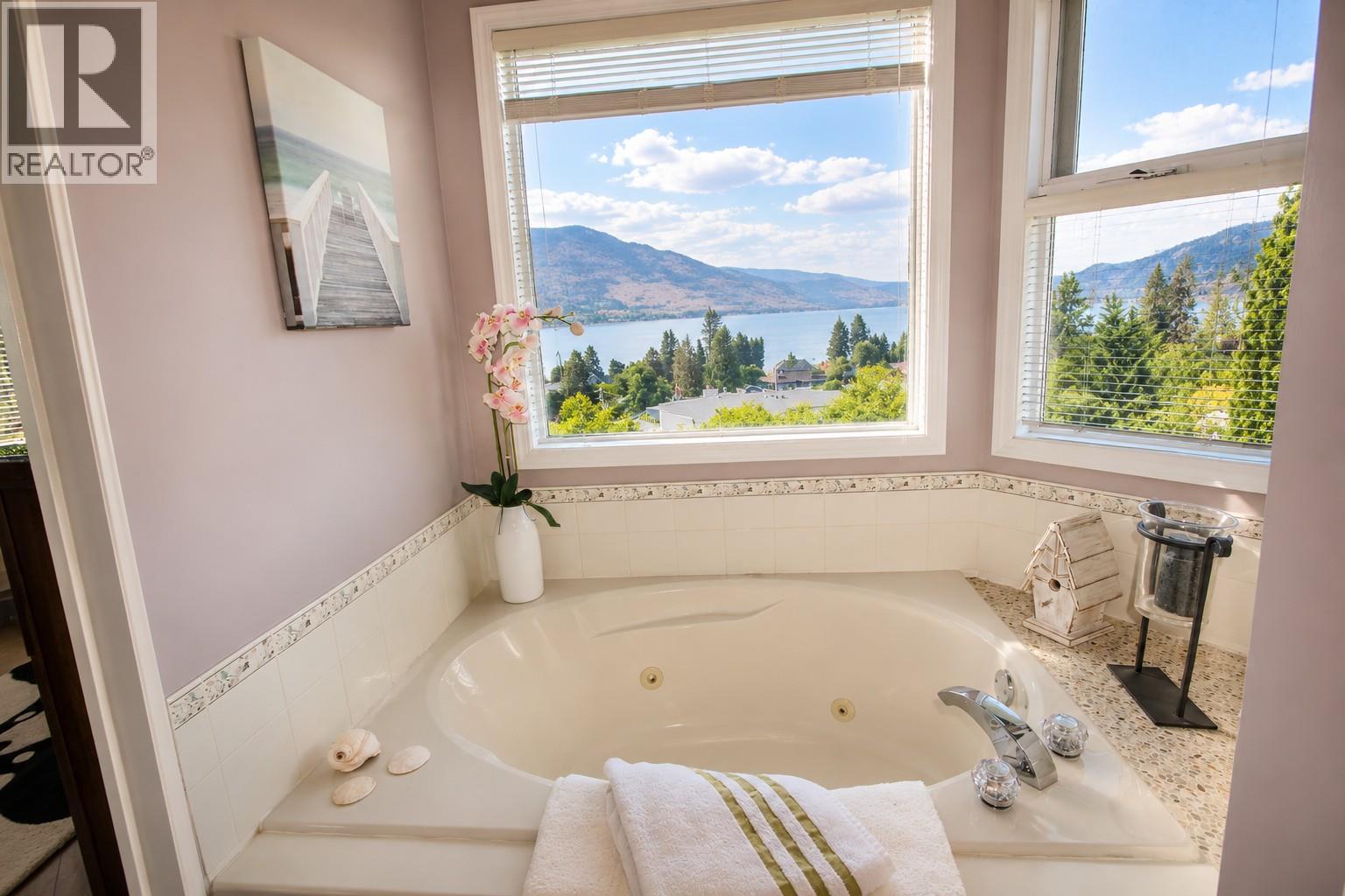 114 Eastside Road, Okanagan Falls, British Columbia    - Photo 13 - 10393794