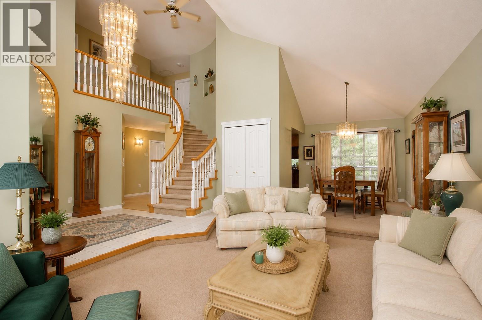 114 Eastside Road, Okanagan Falls, British Columbia    - Photo 2 - 10393794