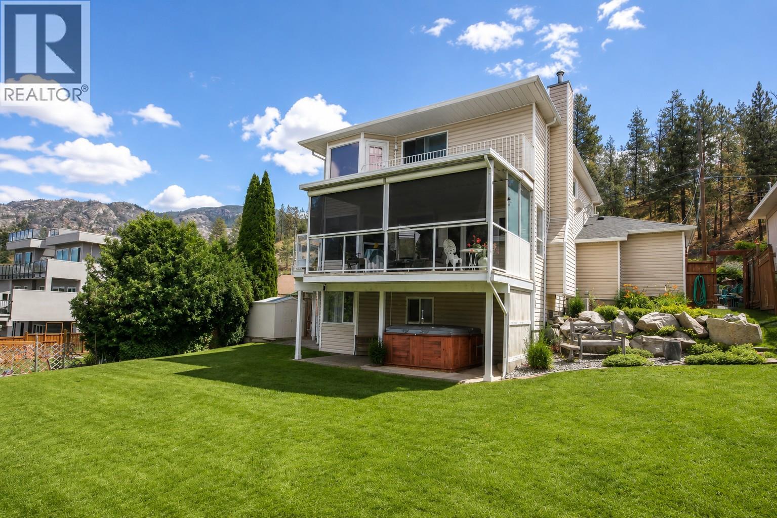 114 Eastside Road, Okanagan Falls, British Columbia    - Photo 21 - 10393794