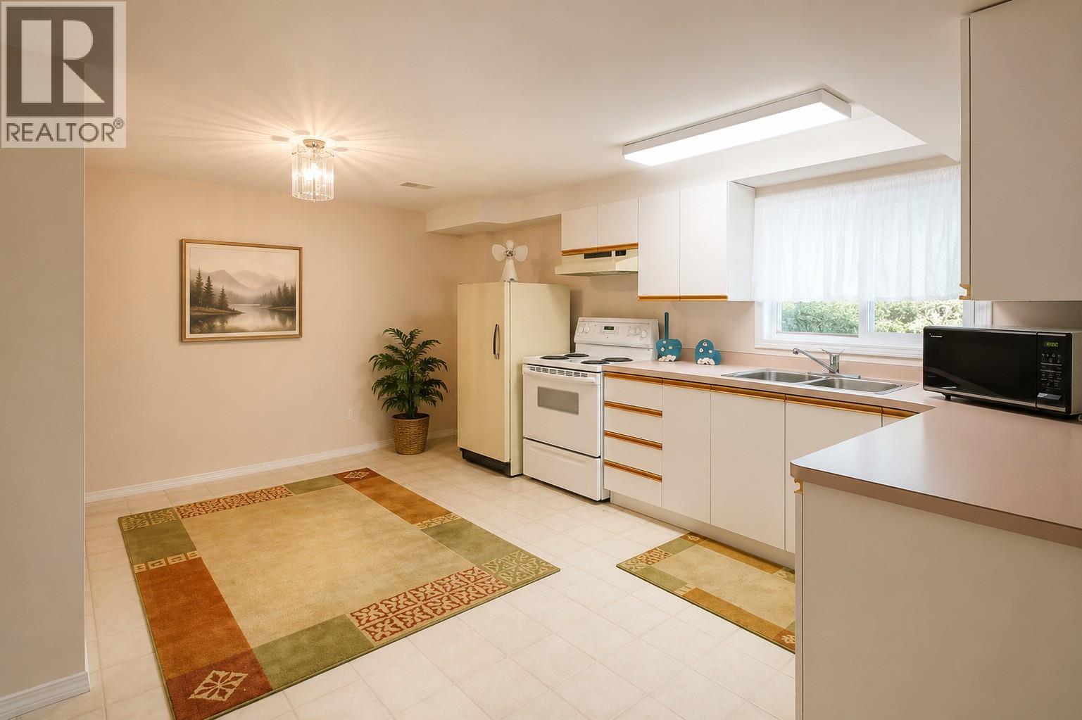 114 Eastside Road, Okanagan Falls, British Columbia    - Photo 24 - 10393794