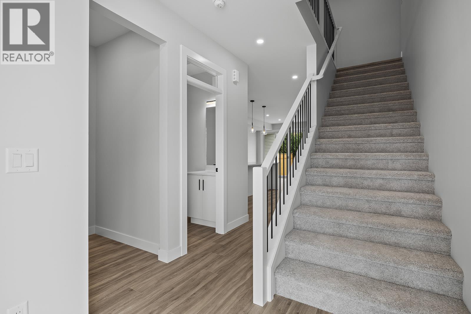 1715 Treffry Place Unit# 102, Summerland, British Columbia  V0H 1Z9 - Photo 3 - 10393853