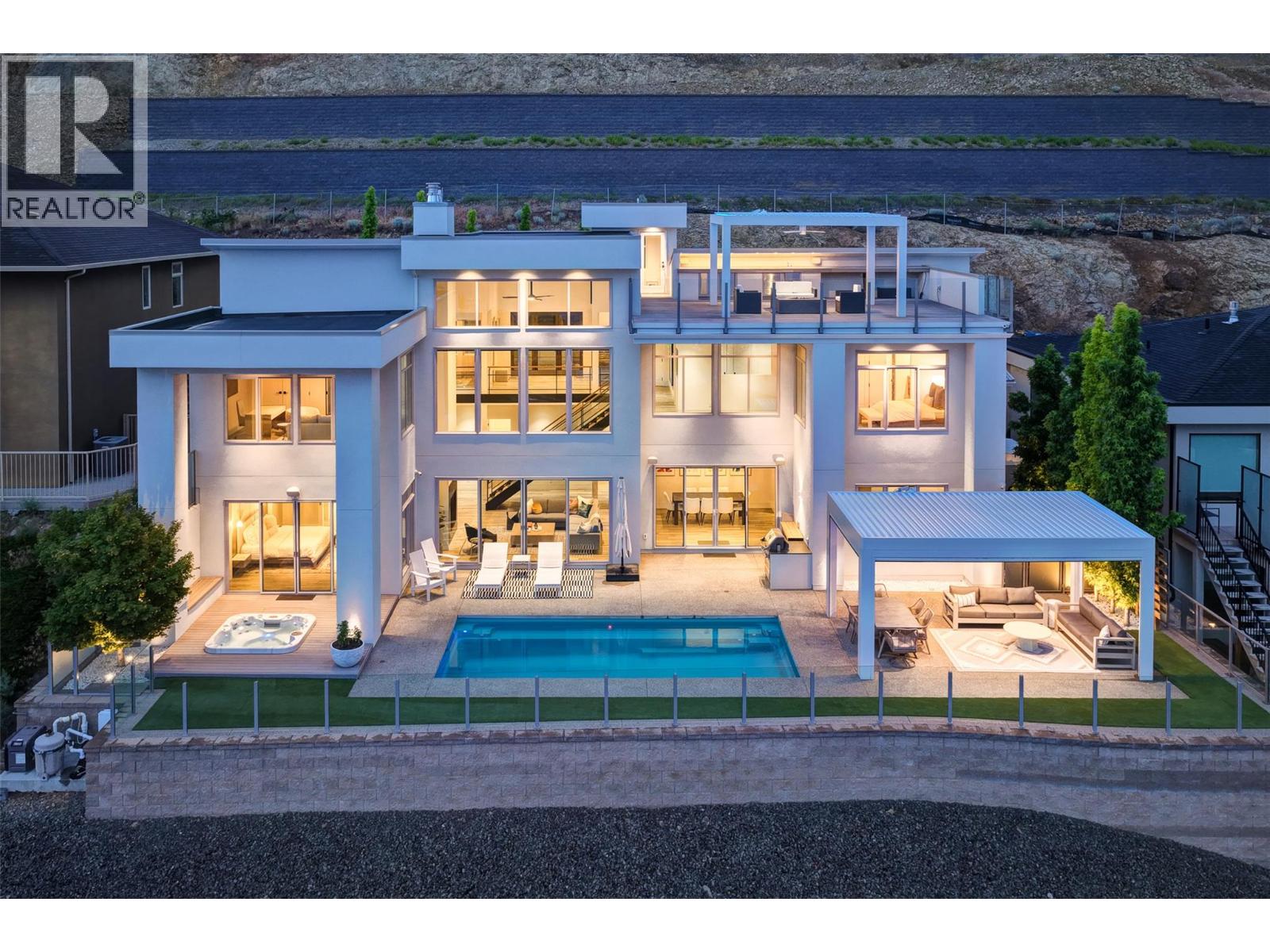 1384 Pinot Noir Drive, West Kelowna, British Columbia  V4T 3J1 - Photo 2 - 10393891