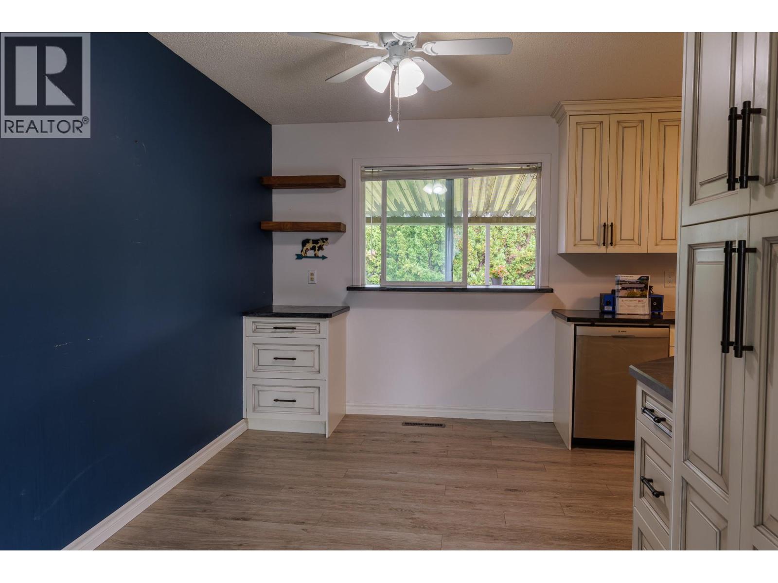 500 Mallach Road, Kelowna, British Columbia  V1X 2W8 - Photo 6 - 10392269