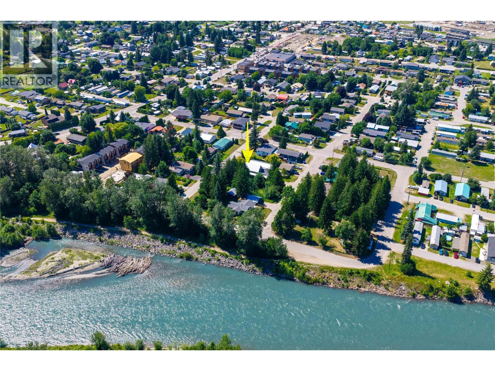 1206 Carlson Street, Revelstoke, British Columbia  V0E 2S0 - Photo 9 - 10393995