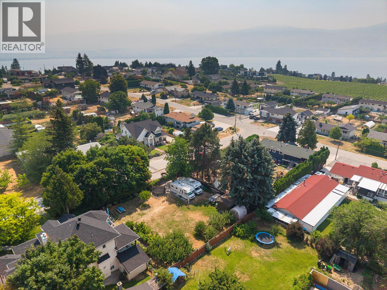 3050 Westview Road, West Kelowna, British Columbia  V1Z 1R4 - Photo 15 - 10393890
