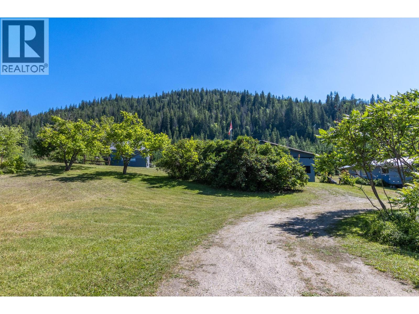 1370 20 Avenue Se, Salmon Arm, British Columbia  V1E 2C9 - Photo 58 - 10393786