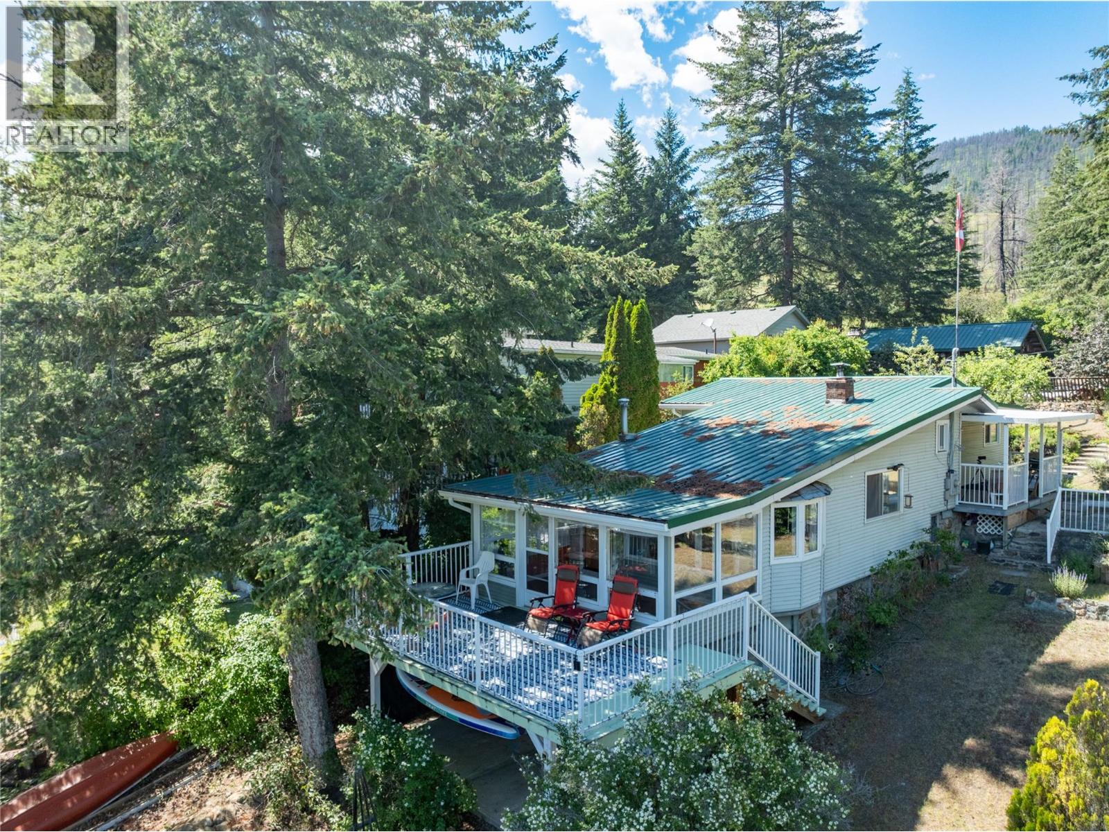 1281 Little Shuswap Lake Road, Chase, British Columbia  V0E 1M2 - Photo 10 - 10392416