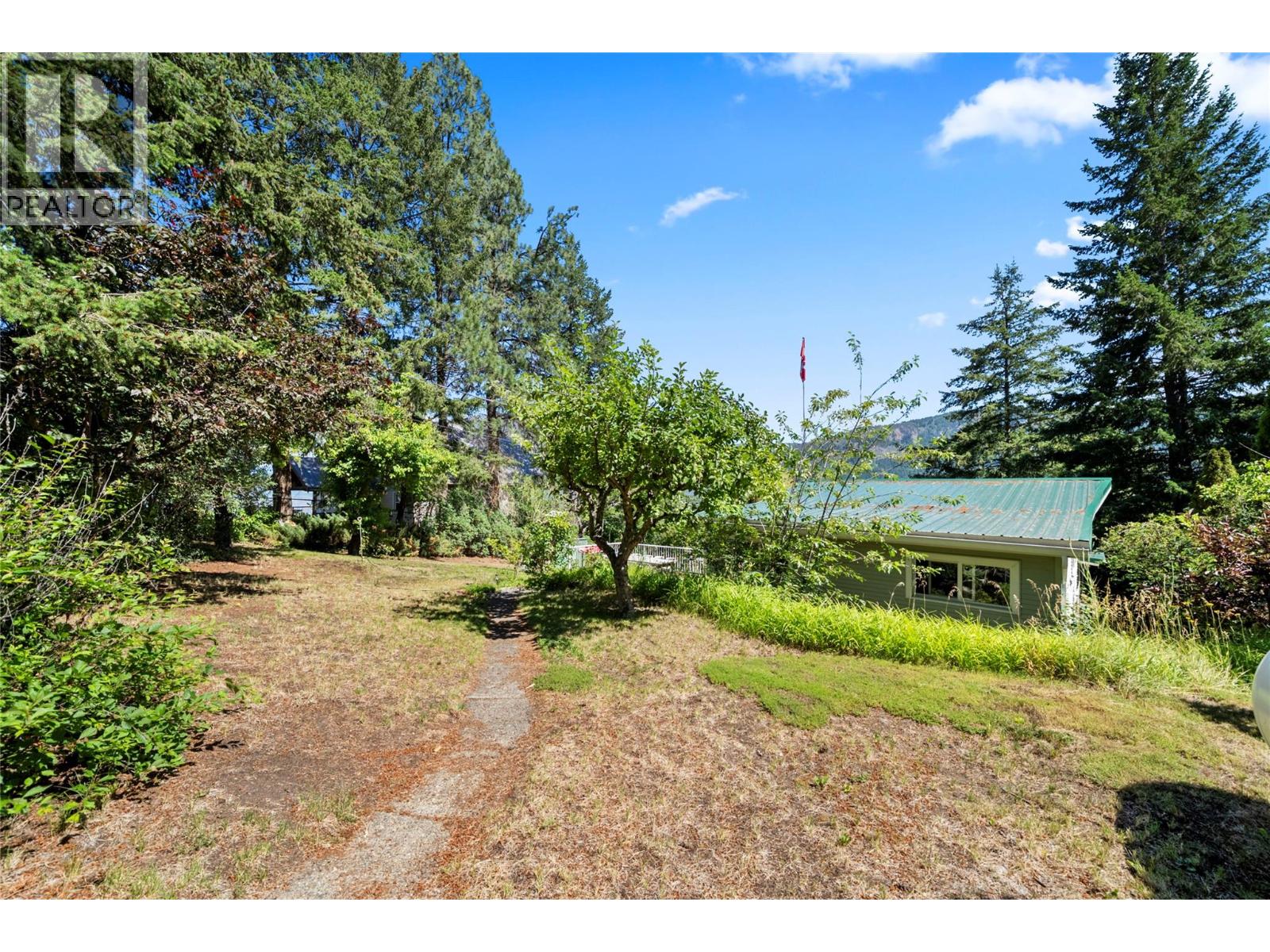 1281 Little Shuswap Lake Road, Chase, British Columbia  V0E 1M2 - Photo 13 - 10392416