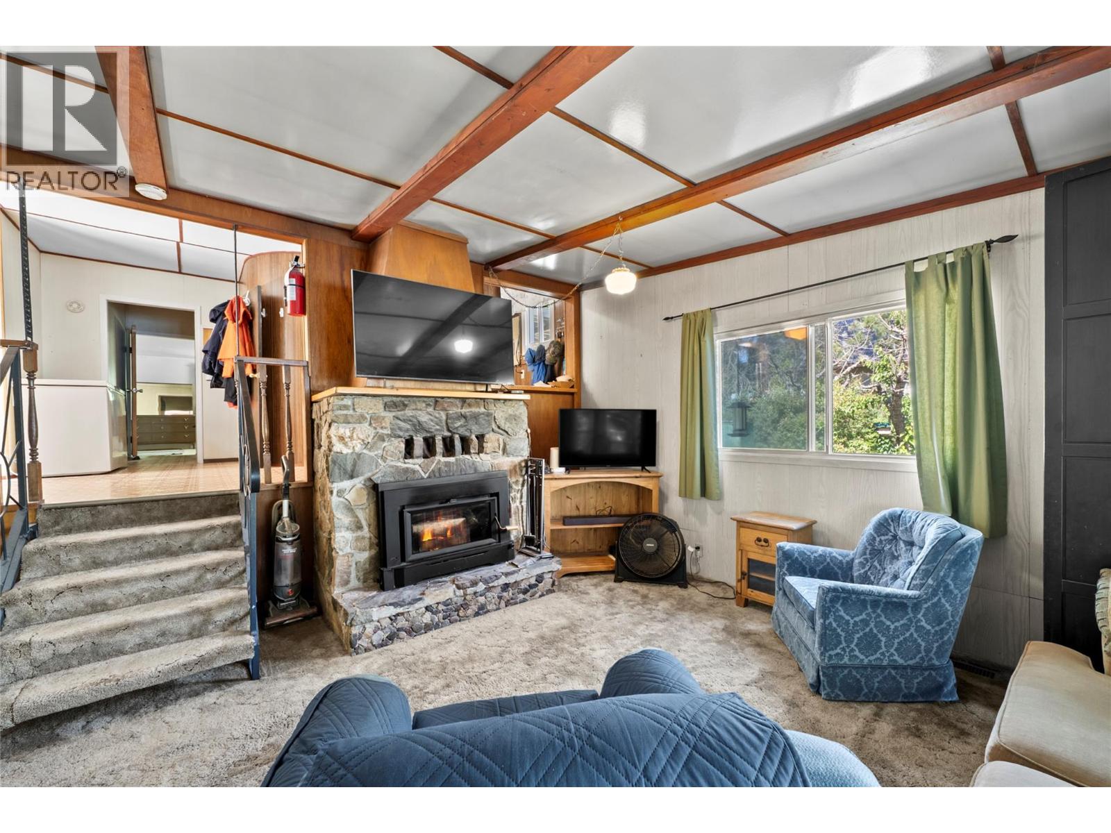 1281 Little Shuswap Lake Road, Chase, British Columbia  V0E 1M2 - Photo 21 - 10392416
