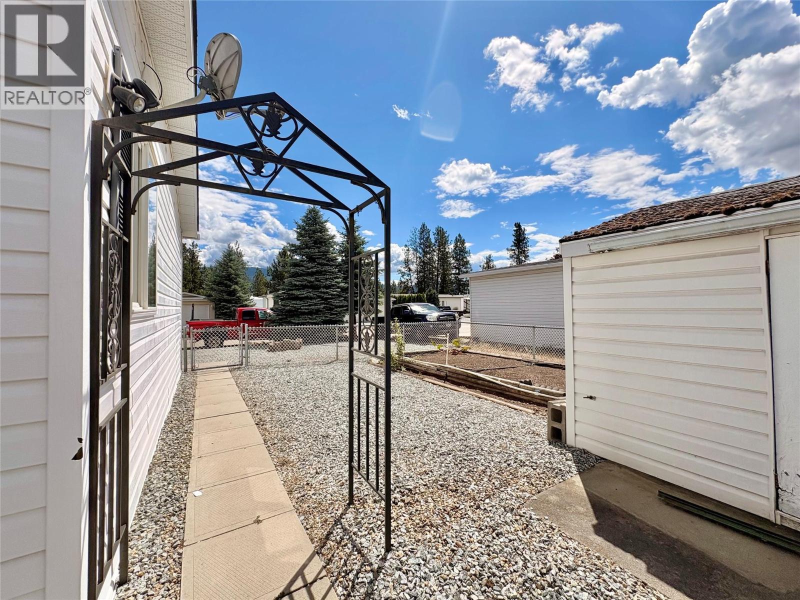 9510 97 Highway N Unit# 36, Vernon, British Columbia  V1H 1R8 - Photo 35 - 10393865