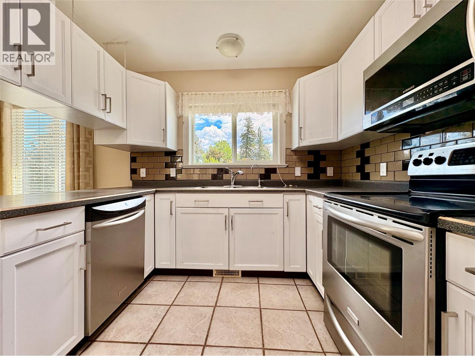 9510 97 Highway N Unit# 36, Vernon, British Columbia  V1H 1R8 - Photo 9 - 10393865