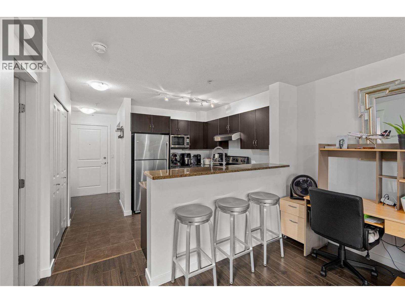 567 Yates Road Unit# 307, Kelowna, British Columbia  V1V 2V4 - Photo 5 - 10394049