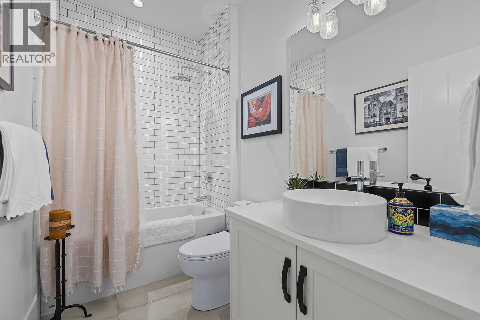 243 Grange Drive, Vernon, British Columbia  V1H 2M1 - Photo 32 - 10393963