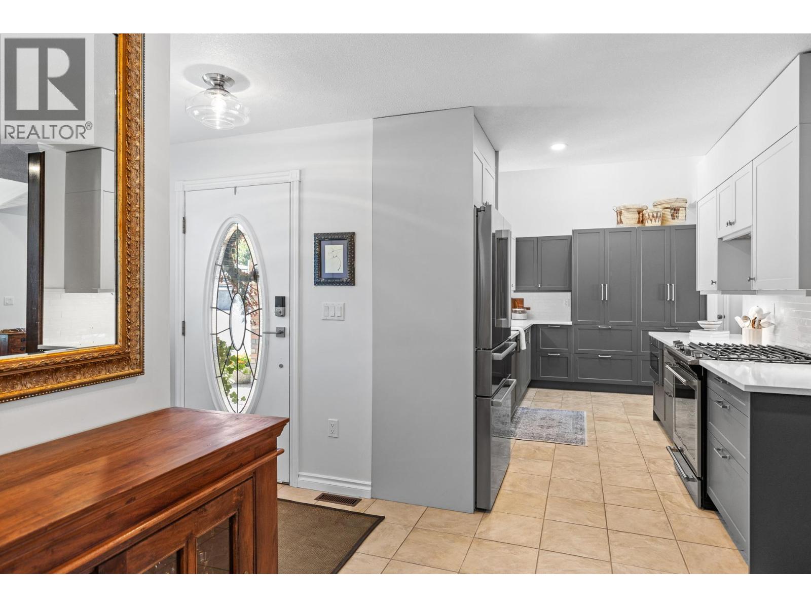 5227 Oleander Drive, Osoyoos, British Columbia  V0H 1V0 - Photo 10 - 10393734