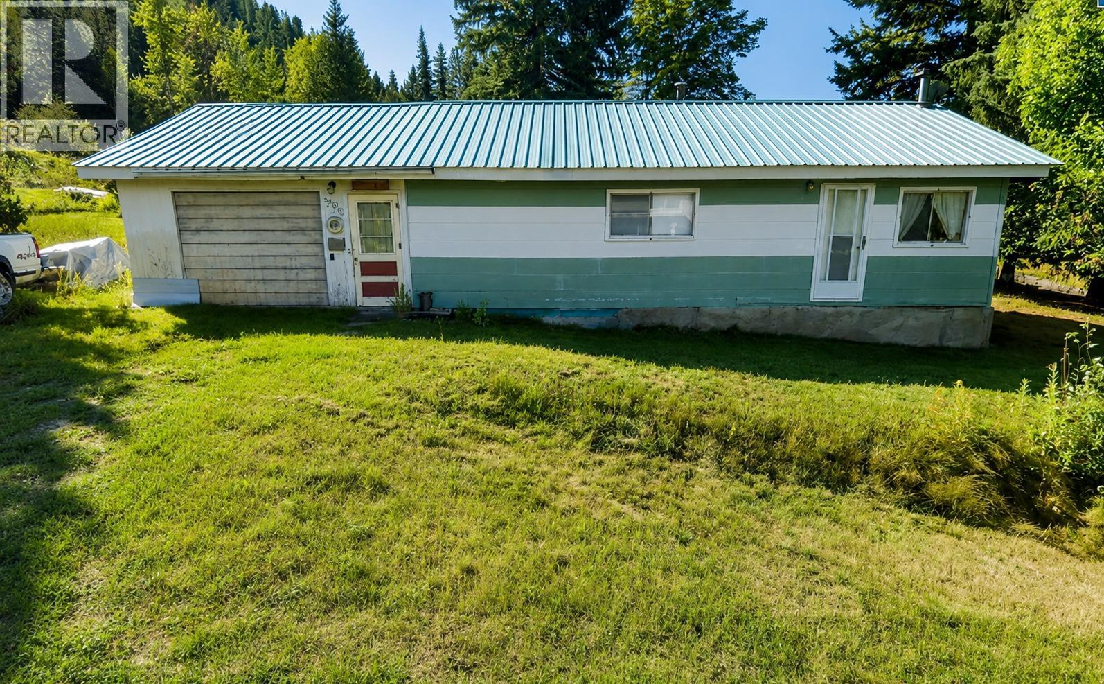 398 Marguerite Avenue, Greenwood, British Columbia  V0H 1J0 - Photo 1 - 10394141