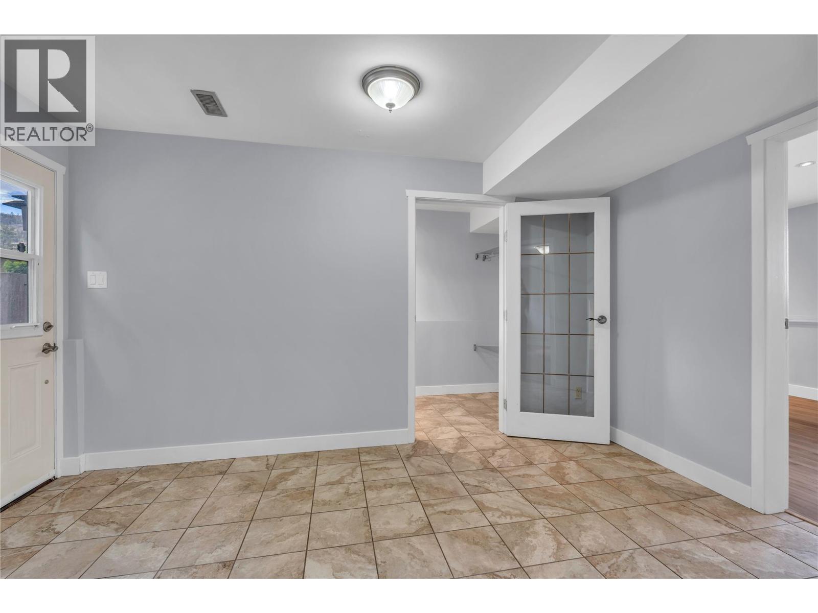 2550 Wiltse Drive, Penticton, British Columbia  V2A 7X5 - Photo 21 - 10394121
